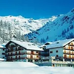 La Trinitè Monboso