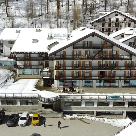 Hotel La Trinitè Monboso