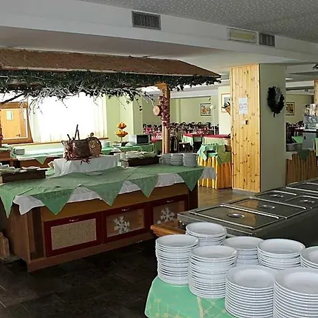 Отель La Trinite Monboso