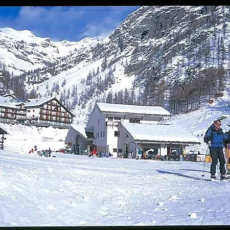 La Trinite Monboso 3* Грессоней-ла-Трините