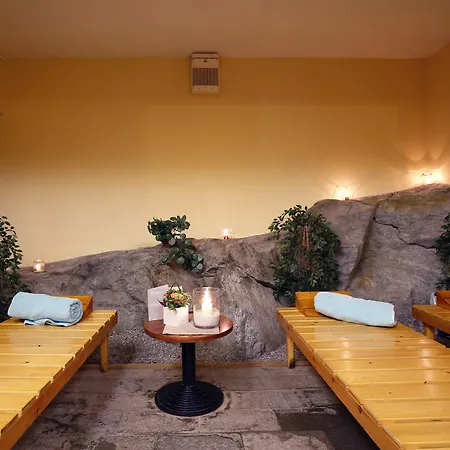 La Trinite Monboso Hotel