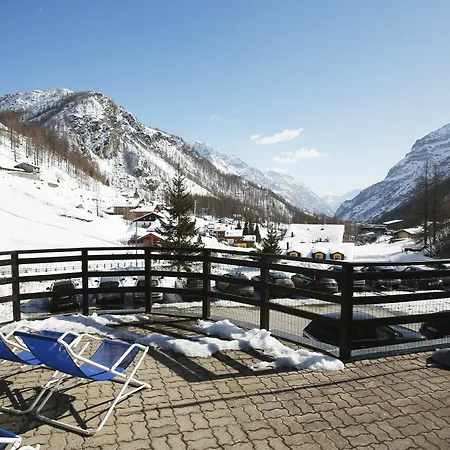 La Trinite Monboso Hotel 3*