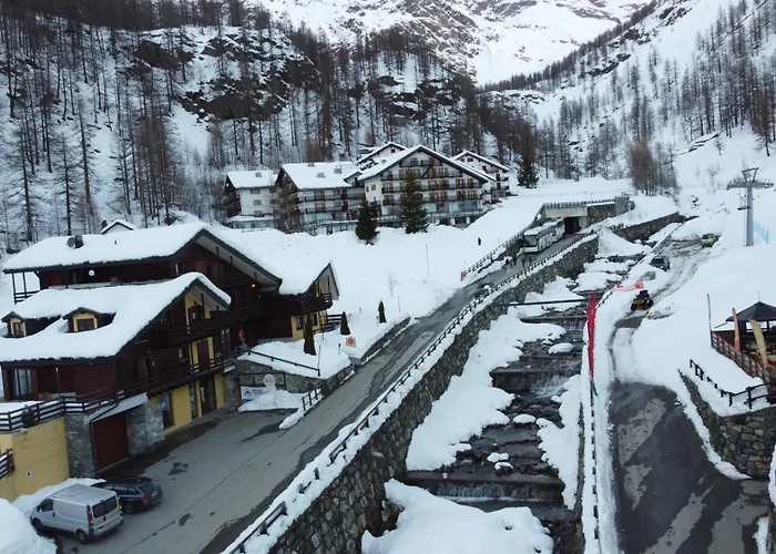 La Trinite Monboso Hotel