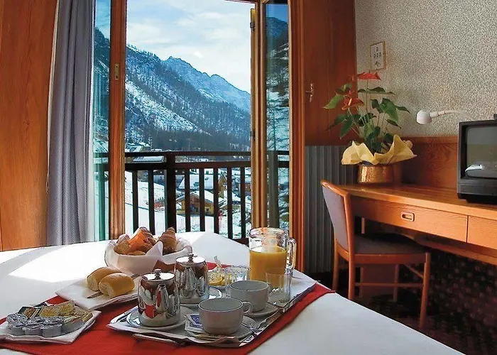 La Trinite Monboso Hotel