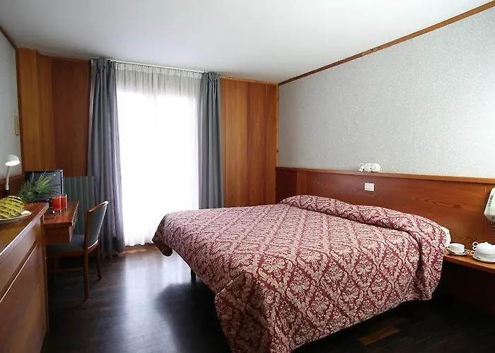 Hotel La Trinite Monboso