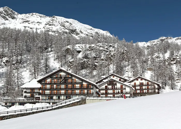 Hotel La Trinite Monboso 3*